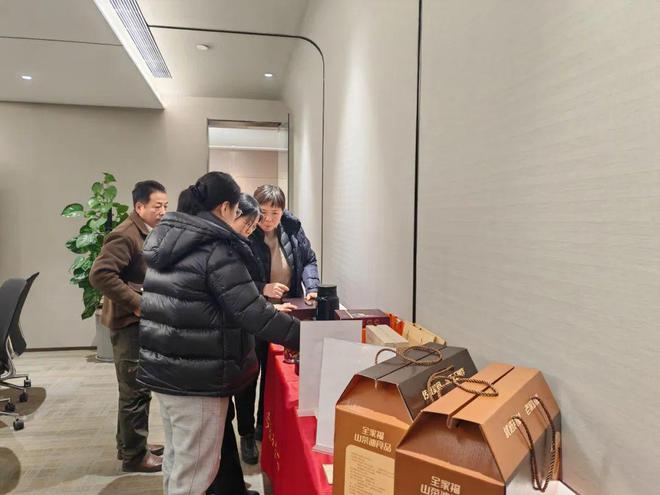 高德娱乐岛闻 蓝天茗茶得胜举办「信阳白茶换取大会」(图6)