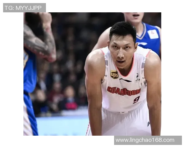 贺希宁：从篮球新星到职业生涯的璀璨之路探索与展望