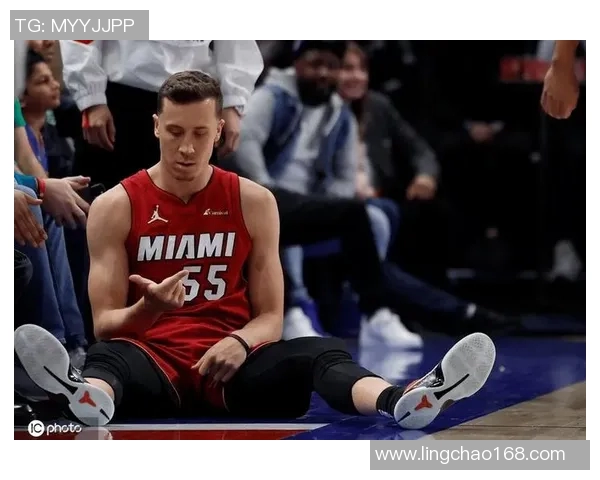 小斯与邓肯罗宾逊的对决分析：技术风格与比赛影响力的深度探讨